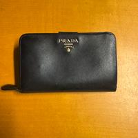 Portafoglio prada