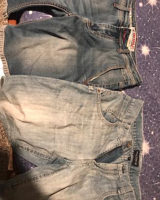 Jeans corti estivi e lunghi punk metal tapezzati