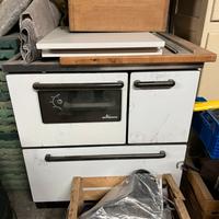 Cucina a legna De Maninicor