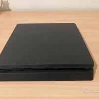 PLAYSTATION 4    500 gb