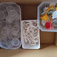 porta uovo porta pastoncino, mollette per canarini