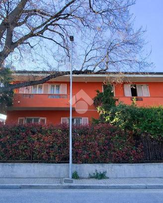 PORZIONE DI BIFAMILIARE A GIULIANOVA