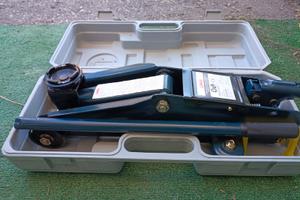 Lampa  Cric Idraulico a Carrello - 2.000 kg