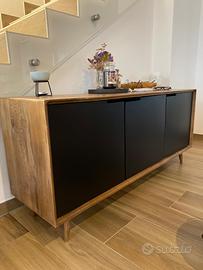 Credenza in legno e metallo