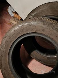 pneumatici 4 stagioni.