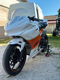 Kawasaki ninja 400 pronto pista