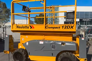 Piattaforma diesel Haulotte COMPACT 12DX 4x4