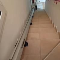 Montascale per scale dritta con sedia  levant stan