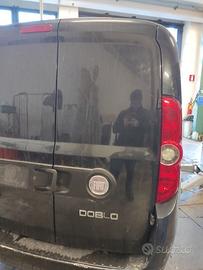 Porta posteriore dx FIAT DOBLO del 2011