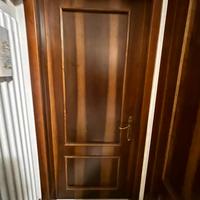 Porta apertura a sx a spingere