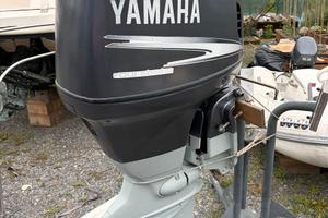 Motore fuoribordo Yamaha 115 cv anno 2004