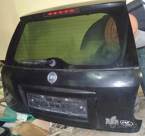 Cofano posteriore 