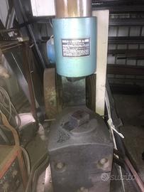 Maglio a balestra 380 V.