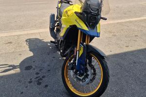 V strom 800 de
