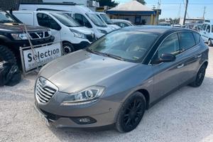 Lancia Delta 1.9 MJT Twinturbo DPF Platinum