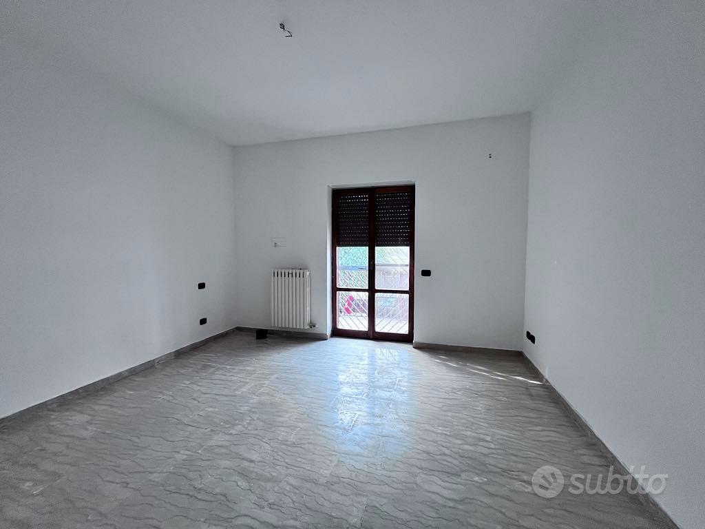 SAN GIORGIO - PIANO RIALZATO in zona centrale - Vista 6