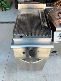 PIASTRA RIGATA PER COTTURA CIBO