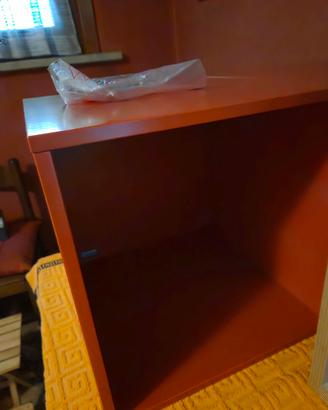 cubi arredamento color arancione 