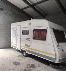 Roulotte Sir Sterckeman B4000G