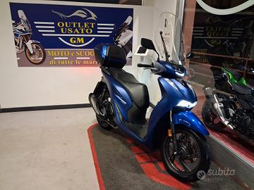 Honda SH 150 ABS + TCS