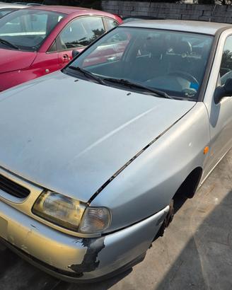 Ricambi per Seat Ibiza 1.4 BENZ 1998 APQ