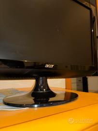 2 TV 18” Samsung + Acer perfette 📺