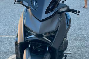 Xmax 300 tech max 2026