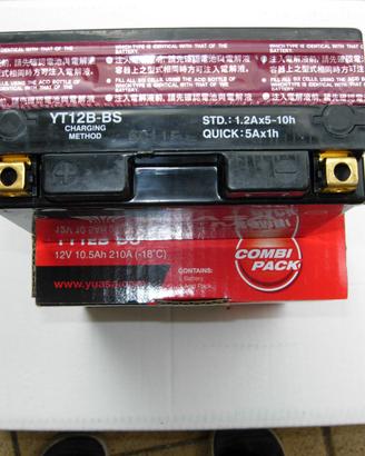 Batteria Moto YUASA YT12B-BS 12V 10.5Ah 210A - NUO