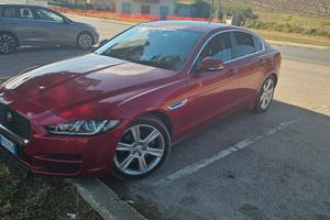Jaguar xe 2016