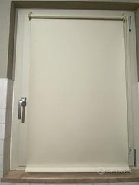 Tenda avvolgibile oscurante