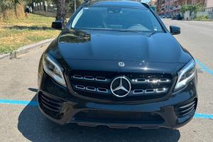 GLA 200D Night Edition