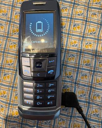 Cellulare Samsung SGH E250, perfettam.funzionante,
