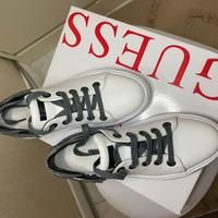 Scarpe Guess bianche