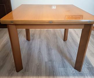 tavolo allungabile legno e sedie