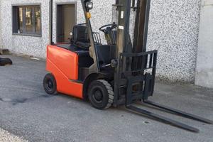 2006 muletto manitou 15 quintali