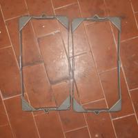 M151 MUTT Ferma batterie hold down frame