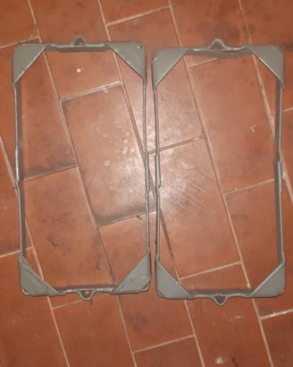 M151 MUTT Ferma batterie hold down frame