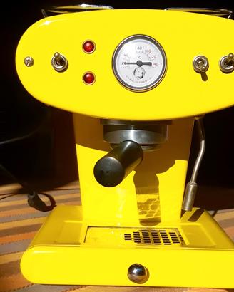 ILLY X1 Trio gialla - macchina da caffè a cialde
