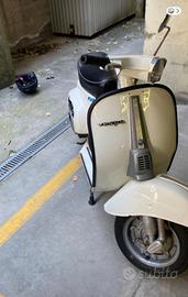 Vespa 50 special anno 82 con libretto originale