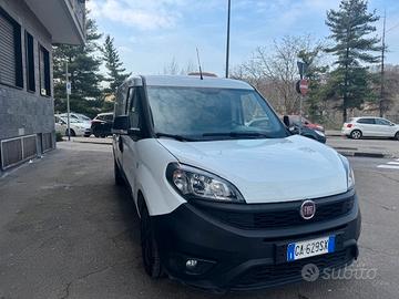 Fiat doblo 3 posti passo lungo mjt 1.6 anno 2020 6