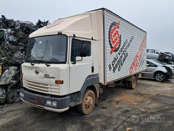 Nissan Trade anno 1998 ricambi usati