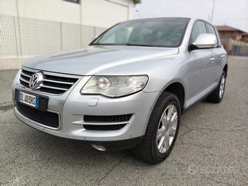 Volkswagen Touareg 2.5 R5 TDI DPF Tiptronic Exclus