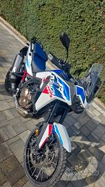 africa twin 1100 sospensioni elettriche