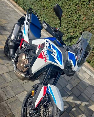 africa twin 1100 sospensioni elettriche