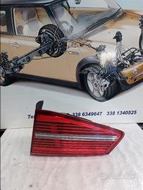 STOP POSTERIORE DESTRO A LED INTEGRATO NEL PORTELL