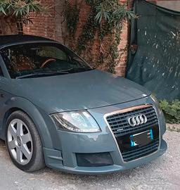 calandra audi tt mk1 8n 