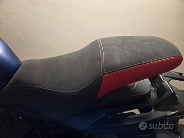 Sella Yamaha Tracer 7