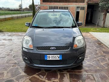 FORD Fiesta 1.2 16V 5p. Ghia