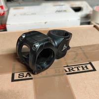 attacco manubrio raceface