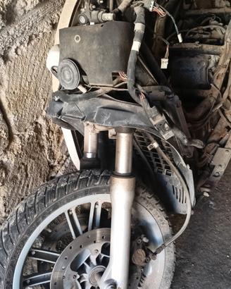 Beverly 500 per ricambi
